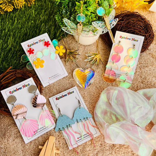 The Shimmering Allure of Holographic Jewellery: A Timeless Trend for All Seasons