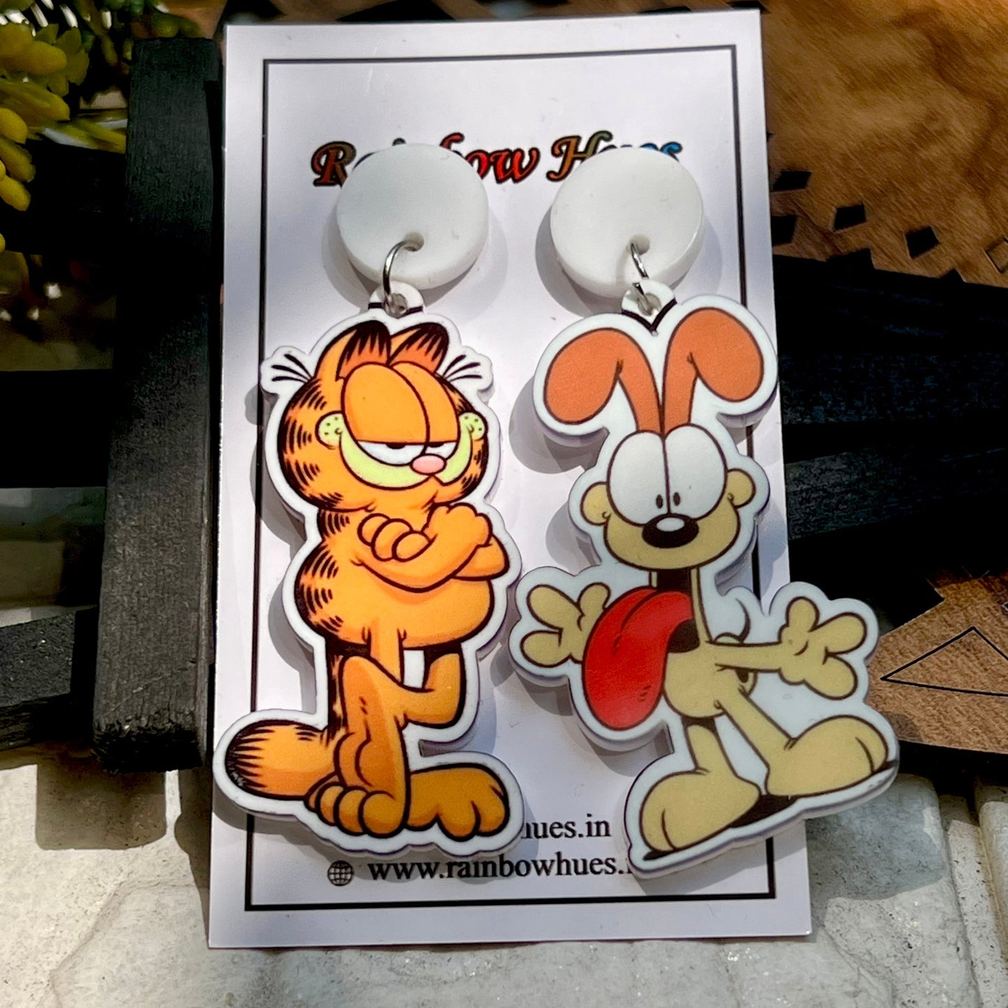 garfield odie arrings