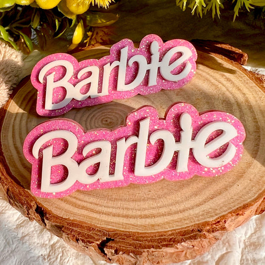 Give yourself the Barbie hair style that you deserves with these Barbie Hair Clips. Crafted with a special finishing for an extra strong hold, these accessories will make sure your Barbie's hair style won't budge. Add some fun color to your hair with these Barbie Clips.